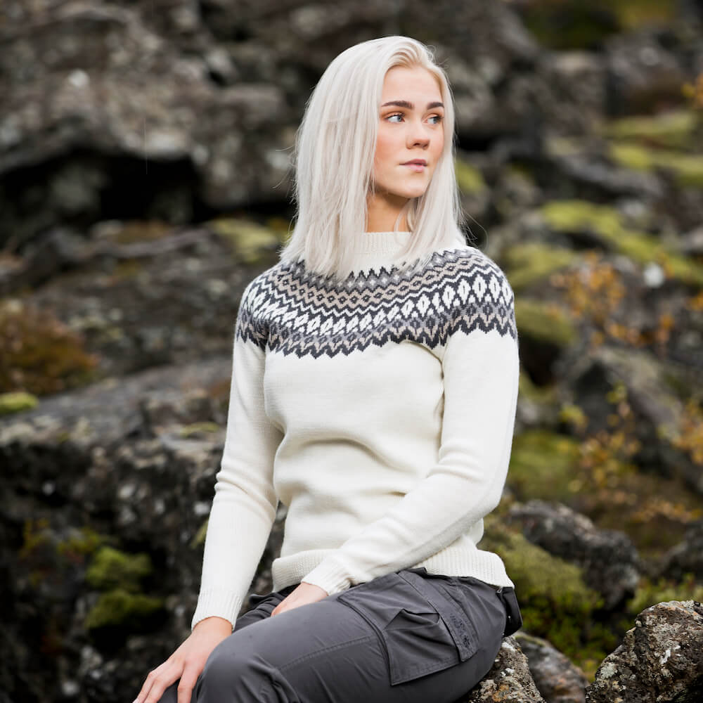 Ásta Merinowolle Pullover