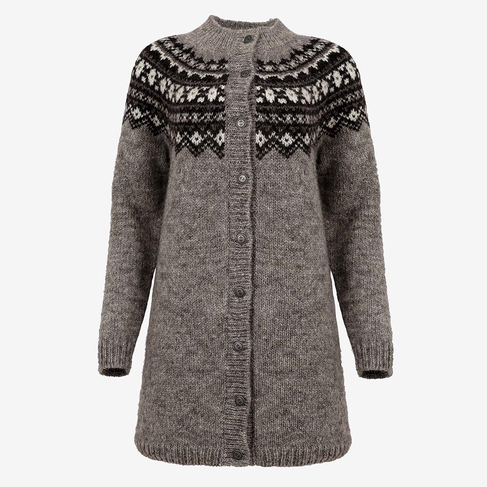  Fróðný isländischer langer Wollpullover 