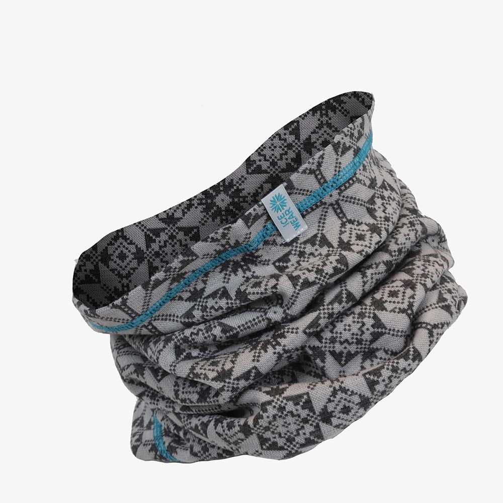 HVÍTANES merínó hálsklútur