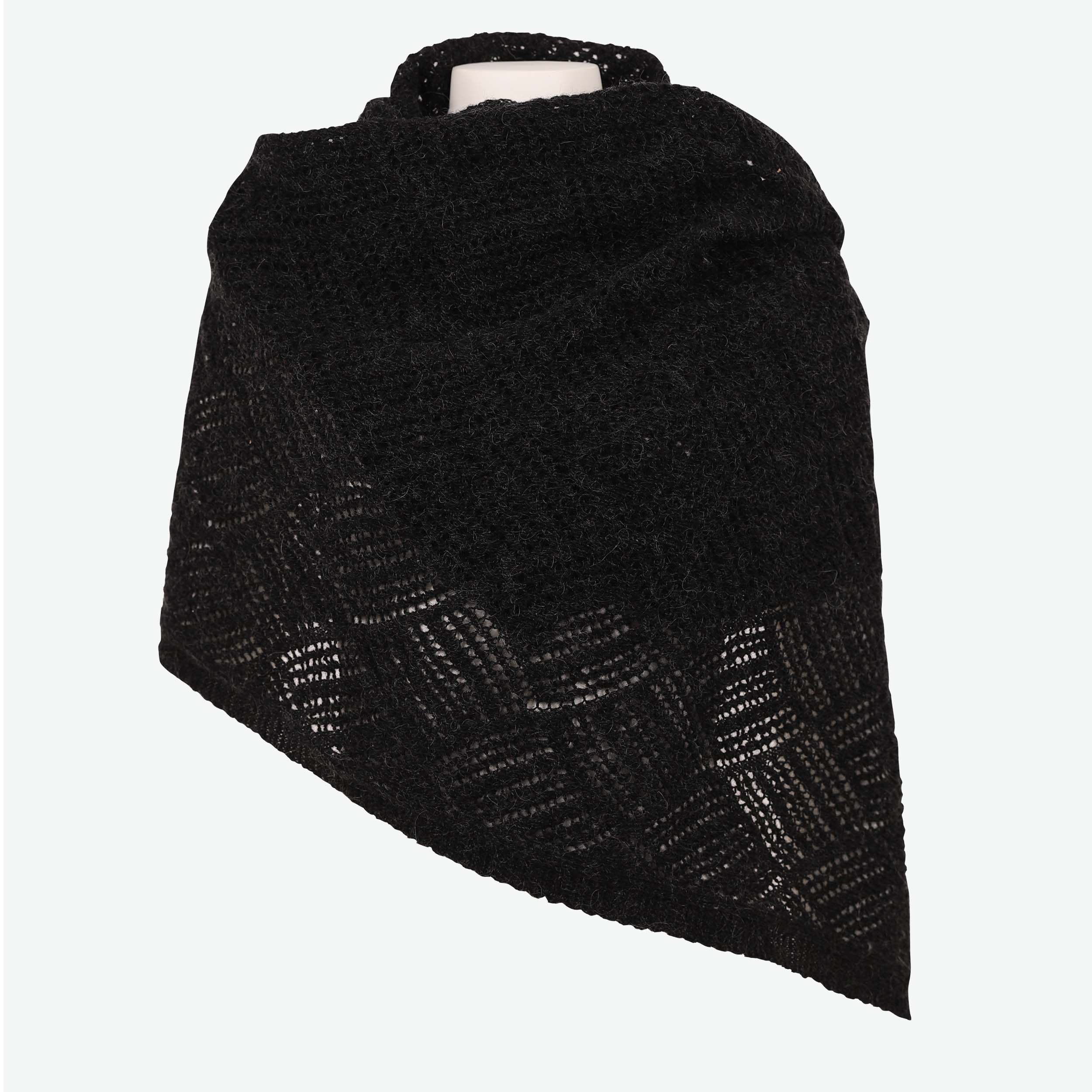 Svala knitted wool scarf