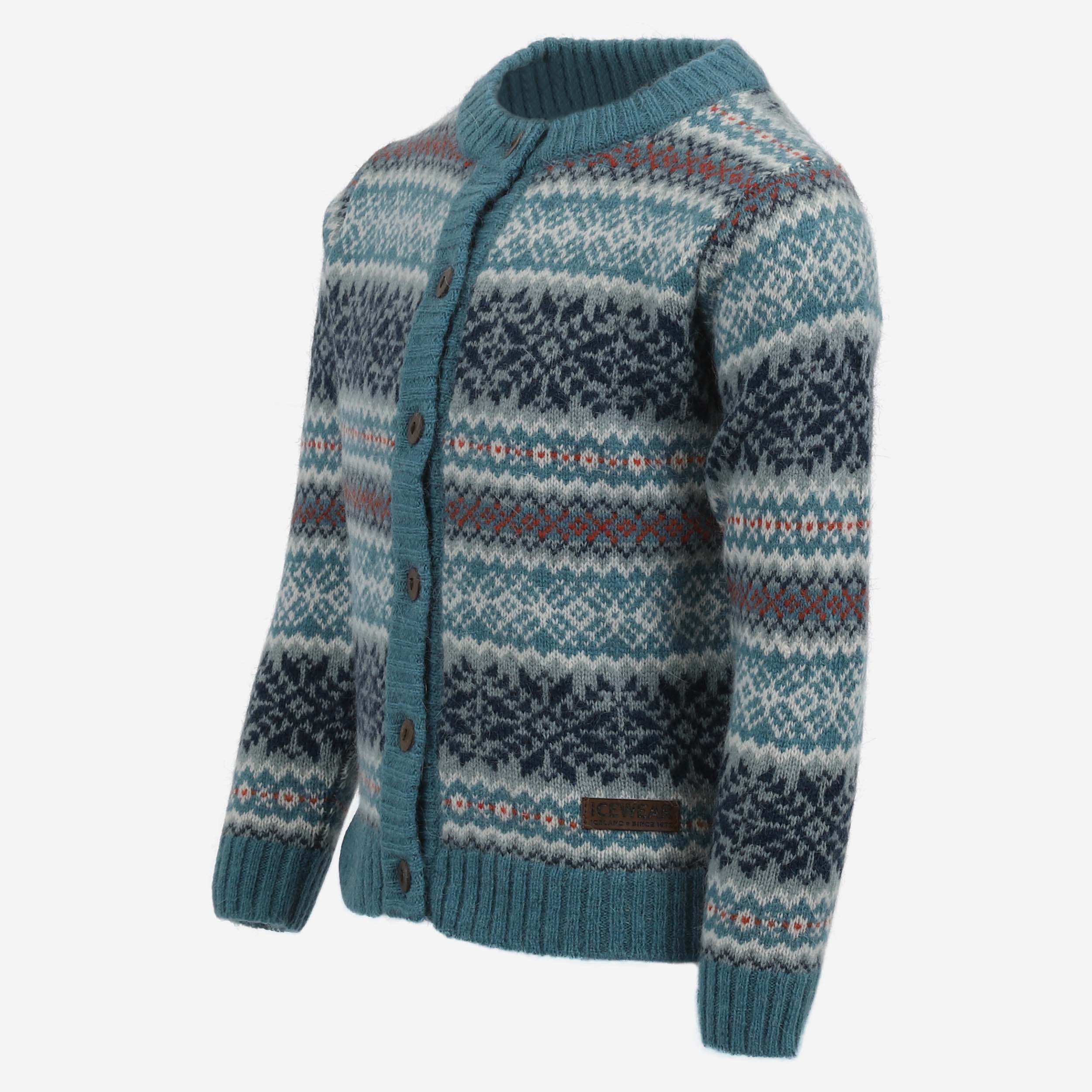 Urður Cardigan en Laine Angora