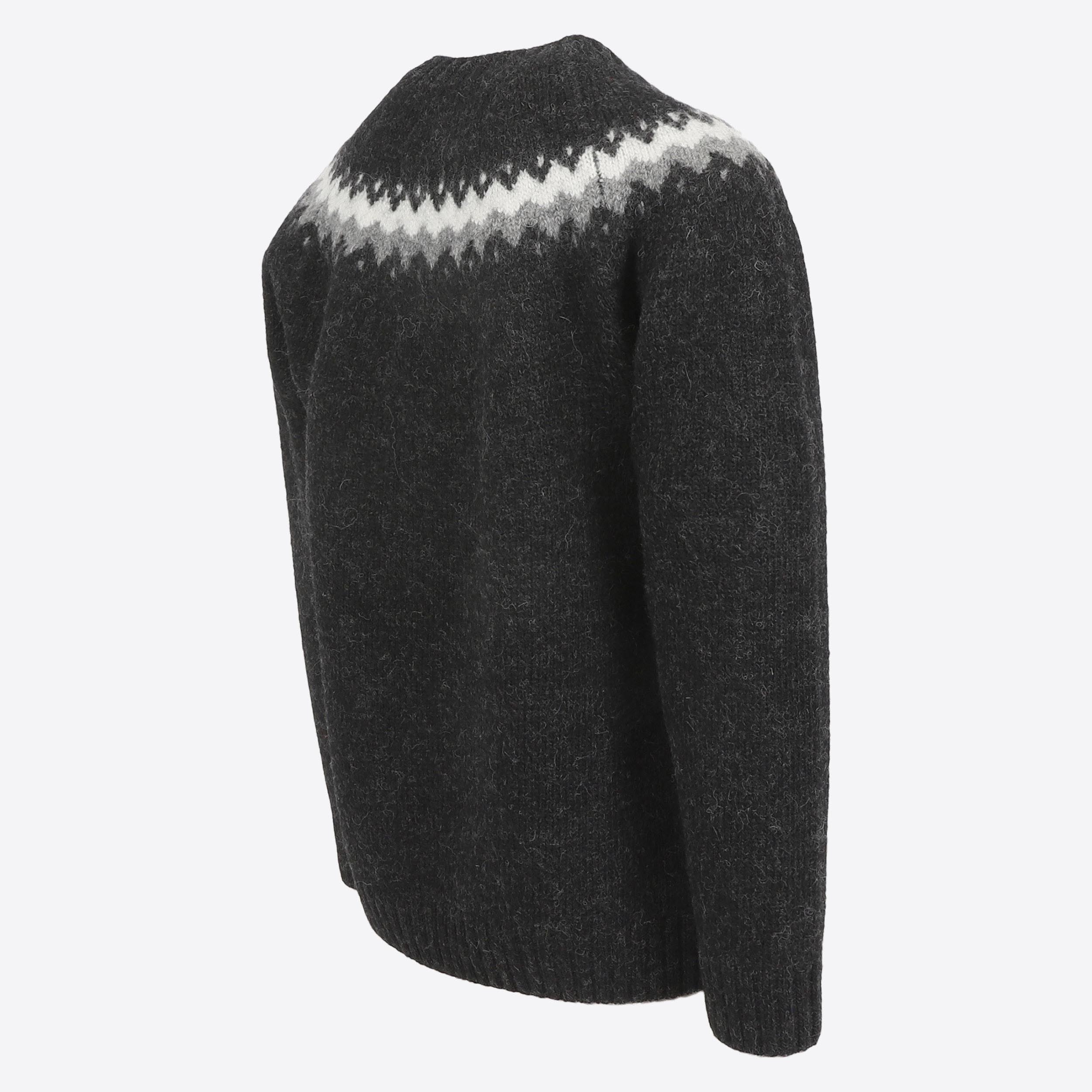 Vík Icelandic pattern wool pullover