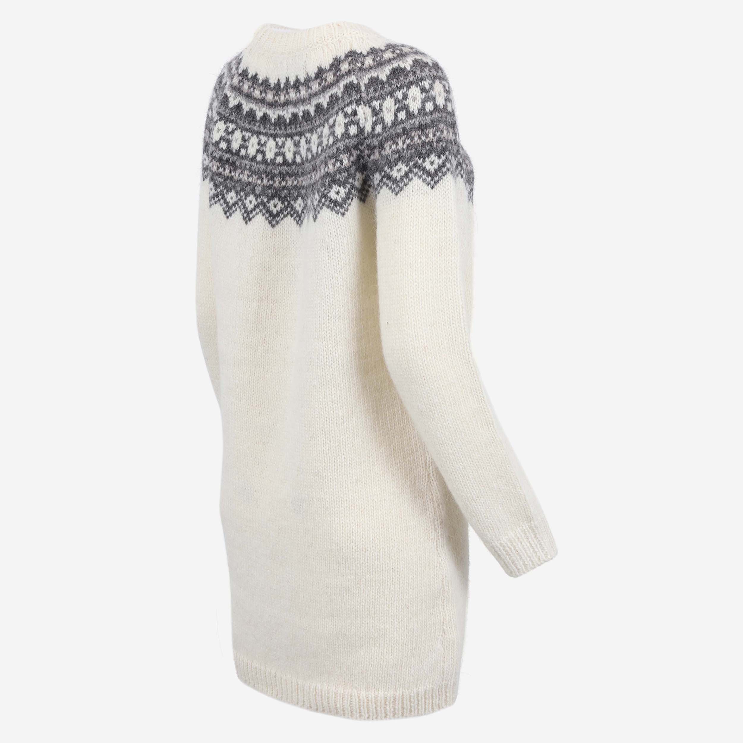 Fróðný long wool sweater 